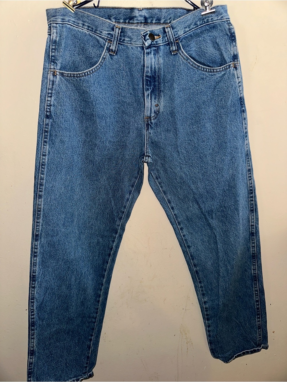 Rustler Relaxed Straight-Leg Blue Jeans